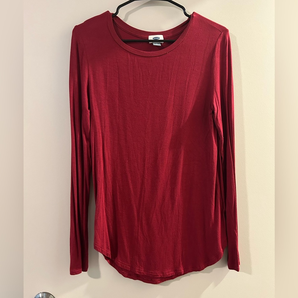 Old Navy Women's Rich Red Long Sleeve Tee